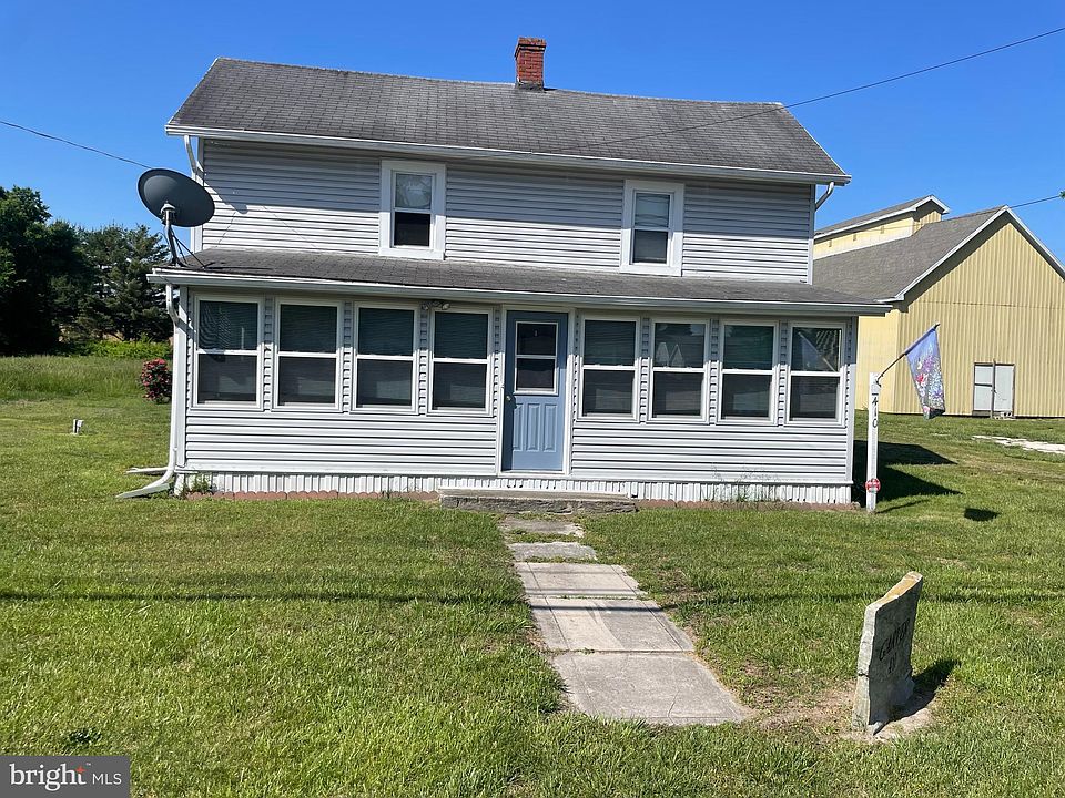 1st image of 410 Union St