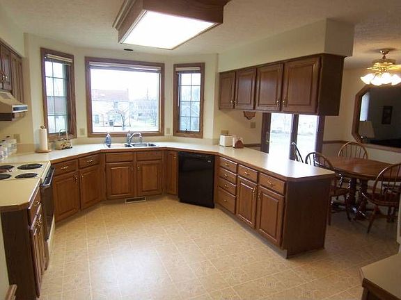 3rd image of 2983 Progress Park Dr