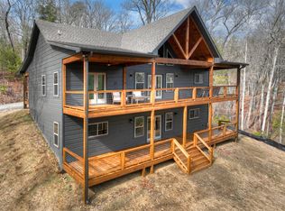 232 Red Tail Ln, Morganton, GA 30560