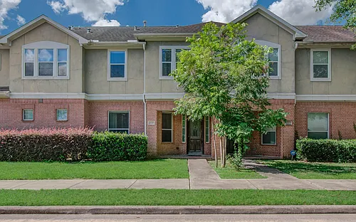 10205 Brooktree Dr Photo 1