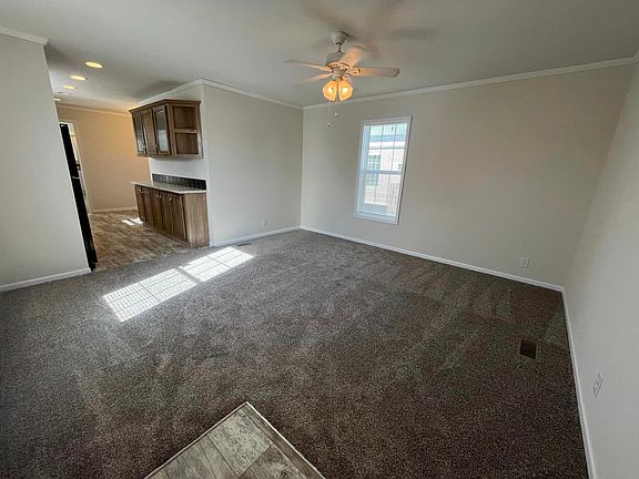 4th image of 3510 N 9th St #282