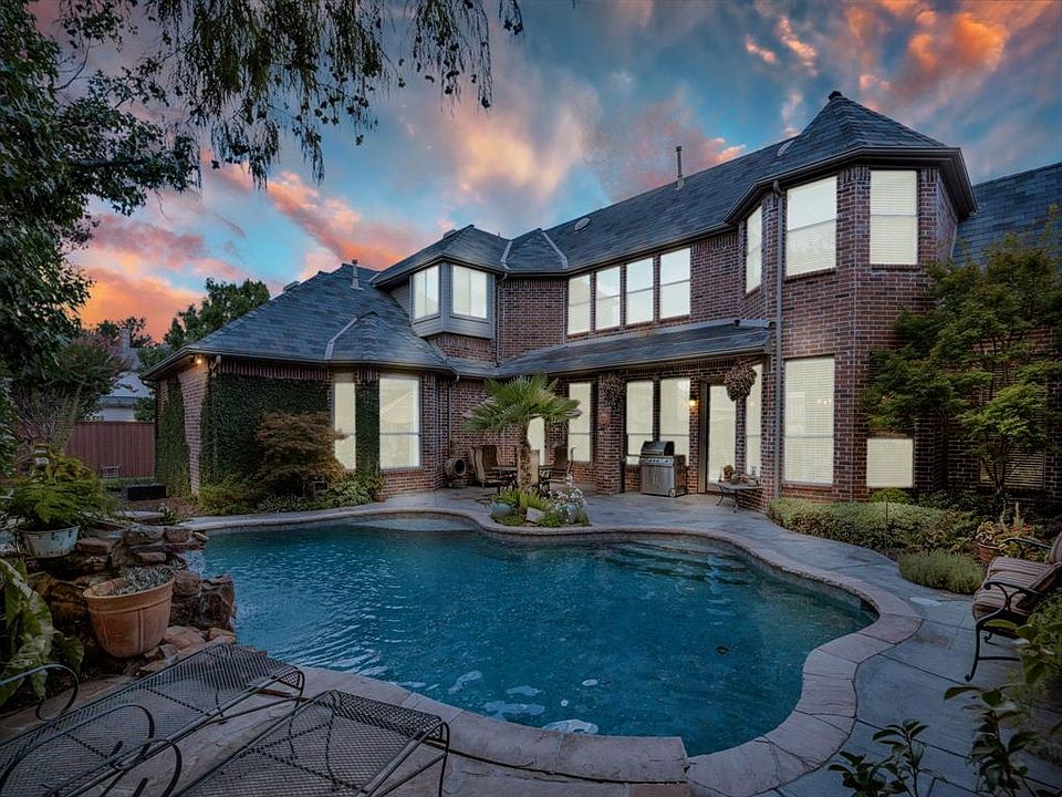 1st image of 4944 Cape Coral Dr