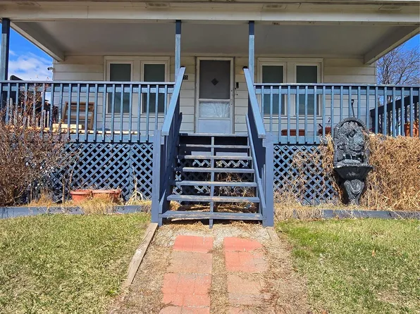 18635 Meier St, Roseville, MI 48066