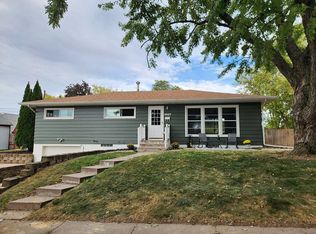 1937 N Clark St, Davenport, IA
