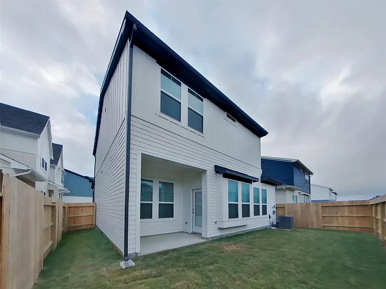 22710 Terrazzo Dr — Photo 15