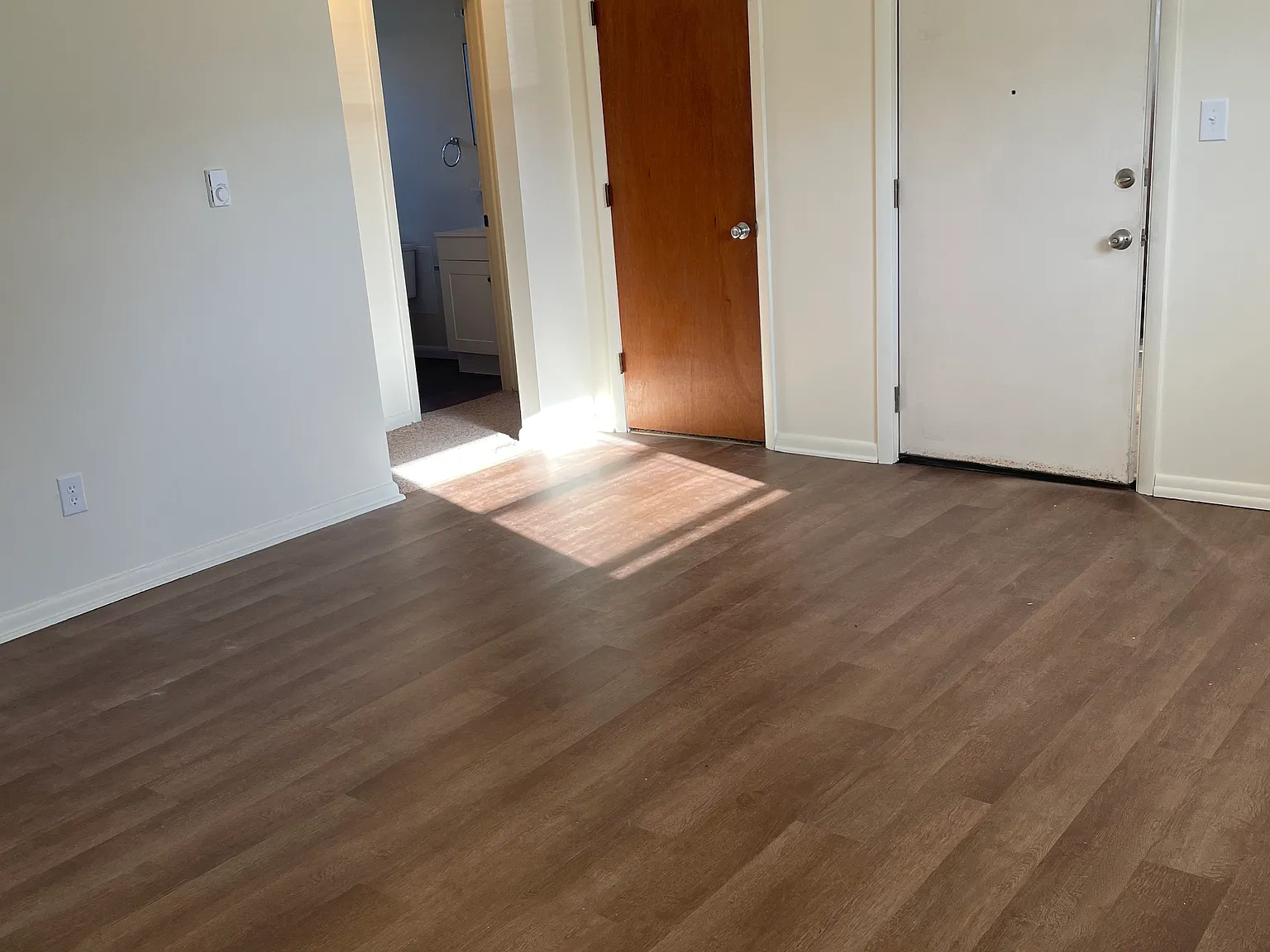 1 bed, 600 sqft, $850 — Photo 2