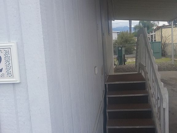 2nd image of 1150 N Kirby St Space 102