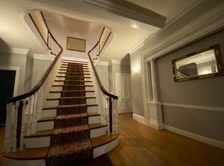 9 Dow St #2, Portland, ME 04102