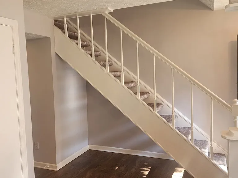 6572 Sleepy Hollow Ln — Photo 3