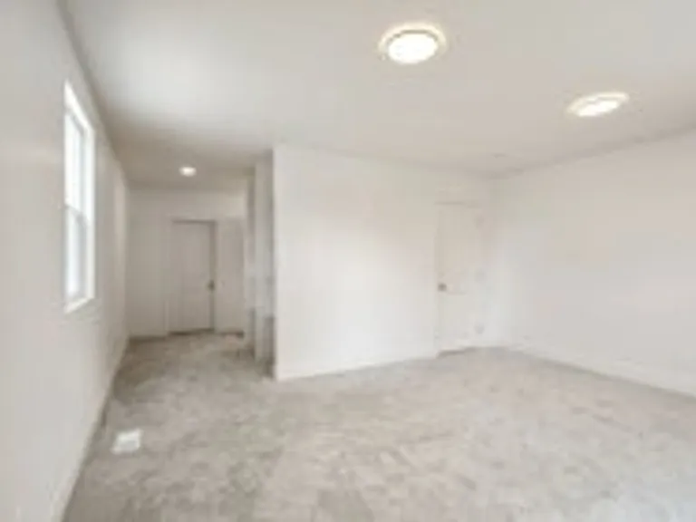 2085 N 900th St W — Photo 35