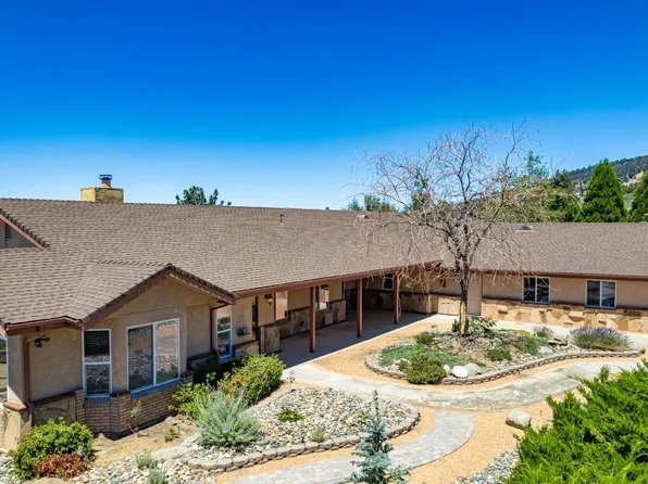 25380 Paramount Dr, Tehachapi, CA 93561