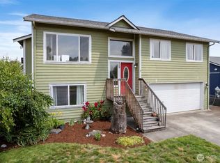 609 Skinner Way SW, Orting, WA 98360