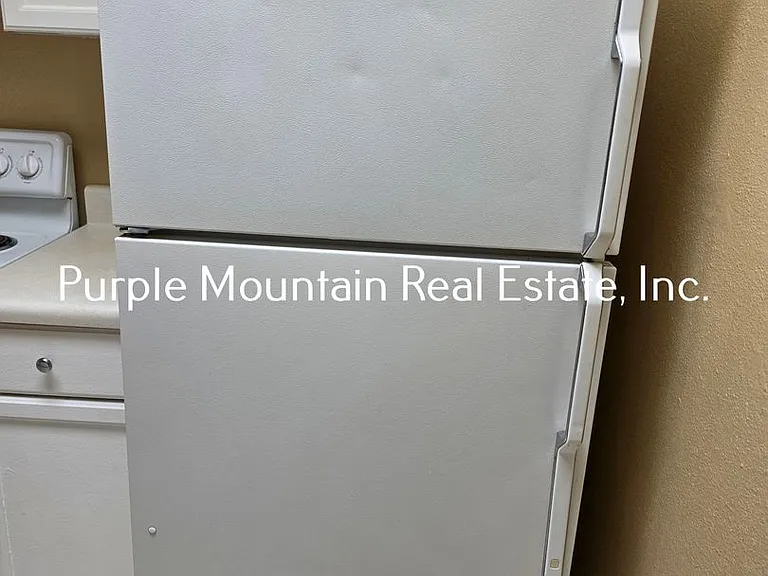 1429 Walden Dr — Photo 15
