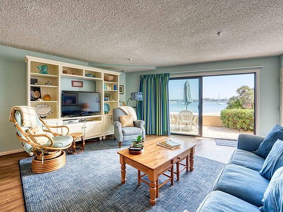 5th image of 2808 Bayside Walk APT A