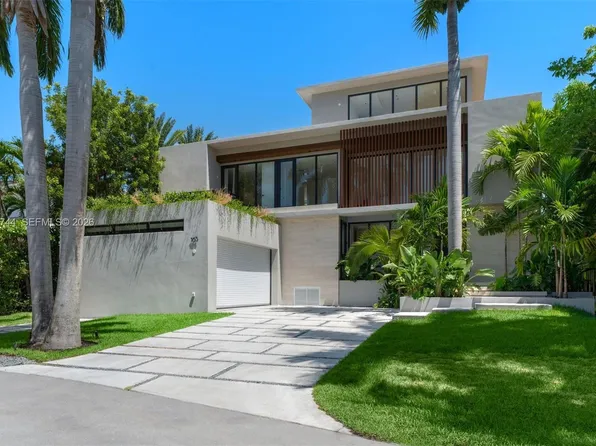165 Hampton Ln, Key Biscayne, FL 33149