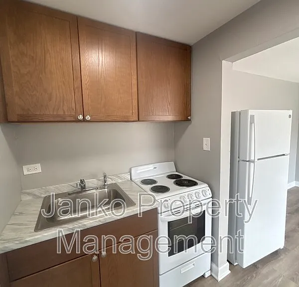 2123 119th St #12 — Photo 1