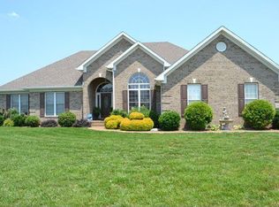 818 Poppy Hills Way, Bowling Green, KY 42104