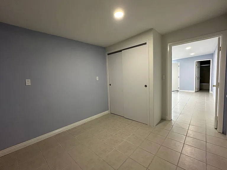 Noel Dr — Photo 8