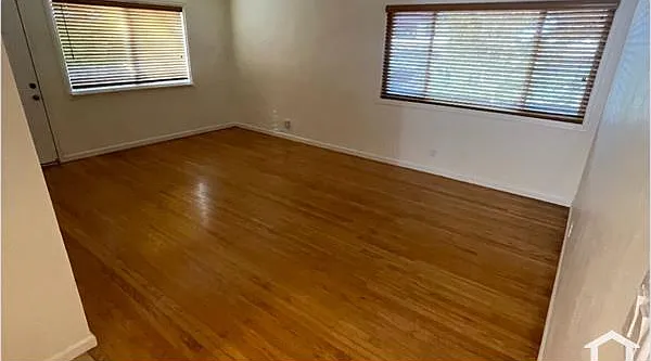2021 Key Blvd — Photo 7