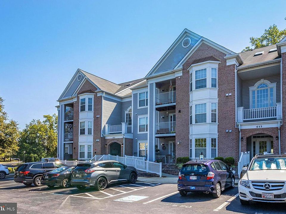 1st image of 651 Burtons Cove Way Unit 6