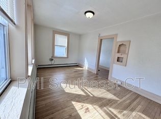 92 Truman St APT 8, New London, CT 06320