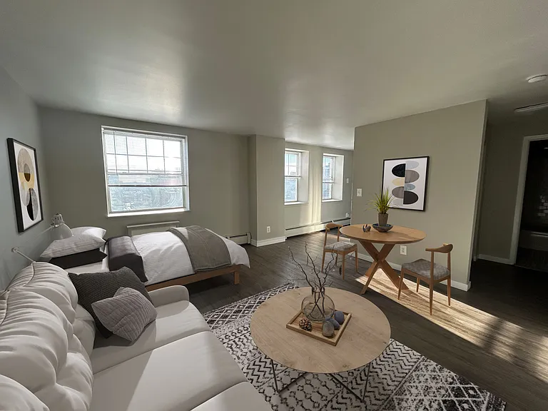 Southeast Facing Studio Apartment