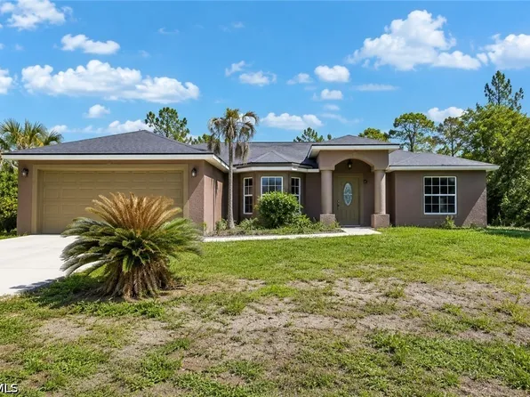 437 Raymer St, Lehigh Acres, FL 33974