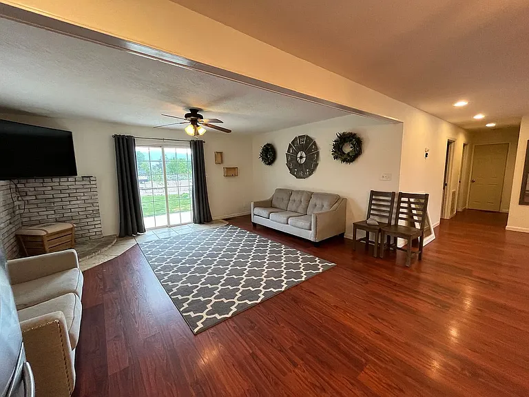 1030 Dresslerville Rd — Photo 13