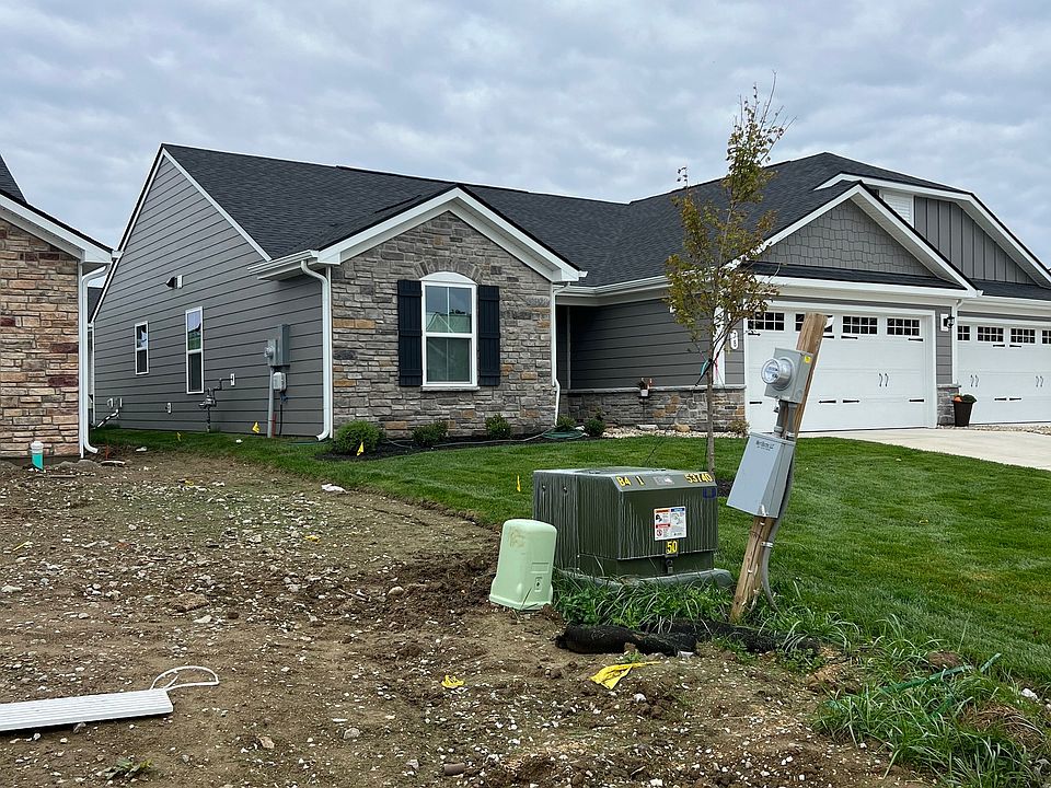 2nd image of 78 Gnarled Oak Ln