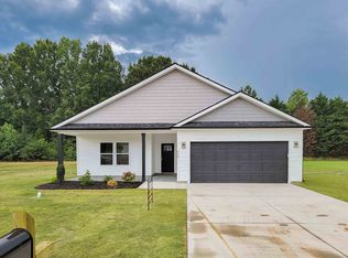 216 Essex Dr, Clinton, SC 29325