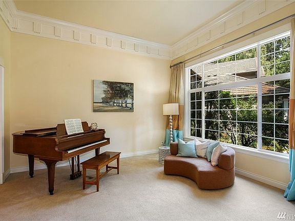 3rd image of 23769 Montecarlo Pl NW