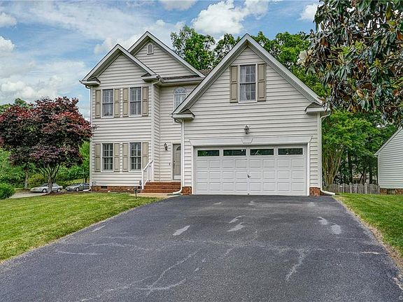 2nd image of 10824 Hinton Ct