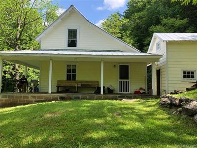 6700 Nc 261, Bakersville, NC, 28705