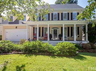 102 Maple Crest Ct, Apex, NC 27502