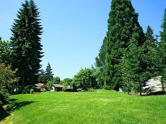 5th image of 15710 NE 66th Pl