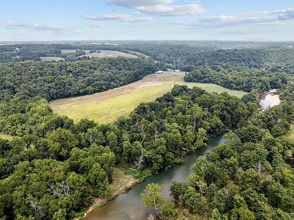 2nd image of 2740 Finbrooke Road