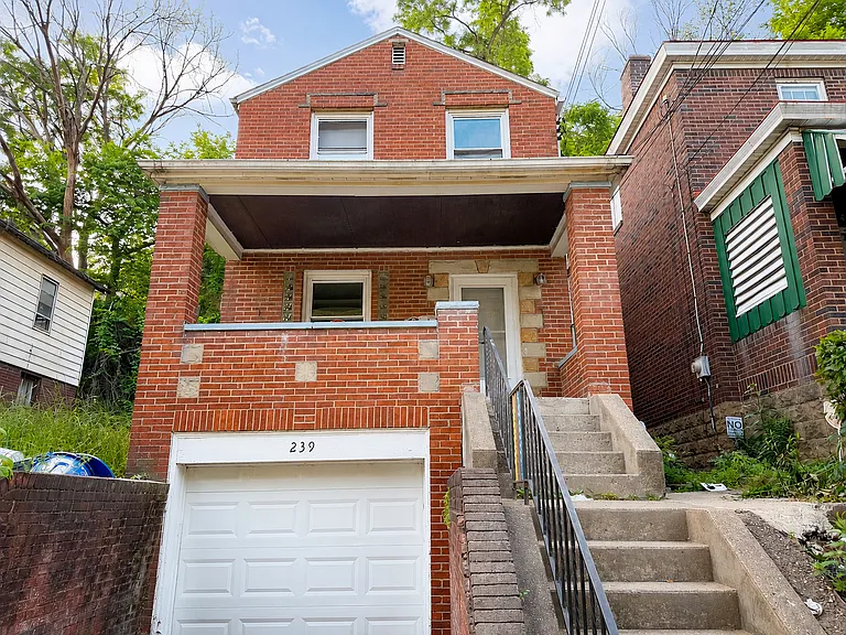 239 Renova St — Photo 1