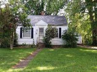 1206 W 20th St, La Porte, IN 46350