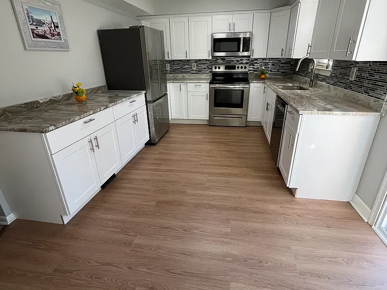 3301 Betterton Cir — Photo 8