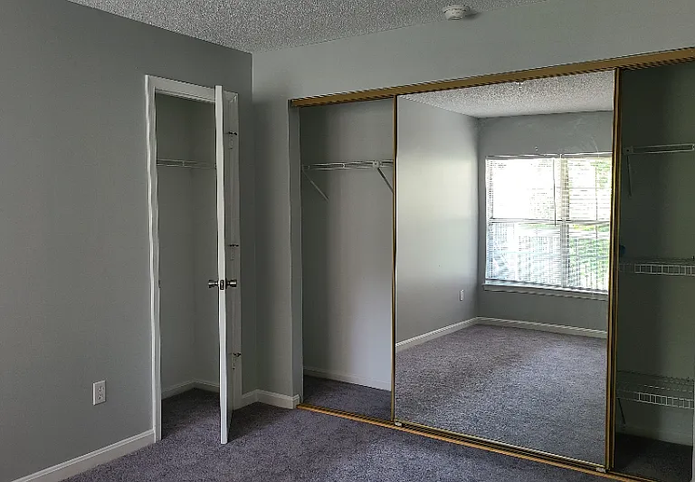 15619 Easthaven Ct — Photo 30
