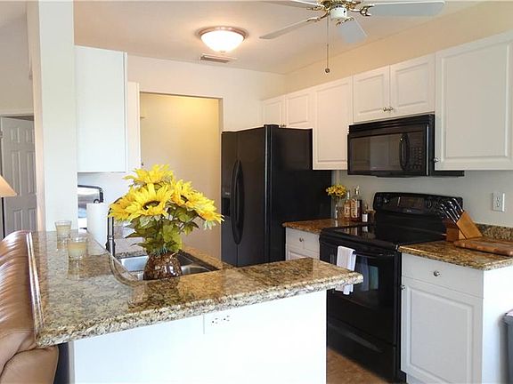 5th image of 46 Bennington Dr #6-8