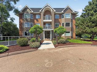 403 Prince St #204, Truro, NS B2N1E6