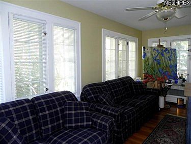 5th image of 10710 Lake Ave