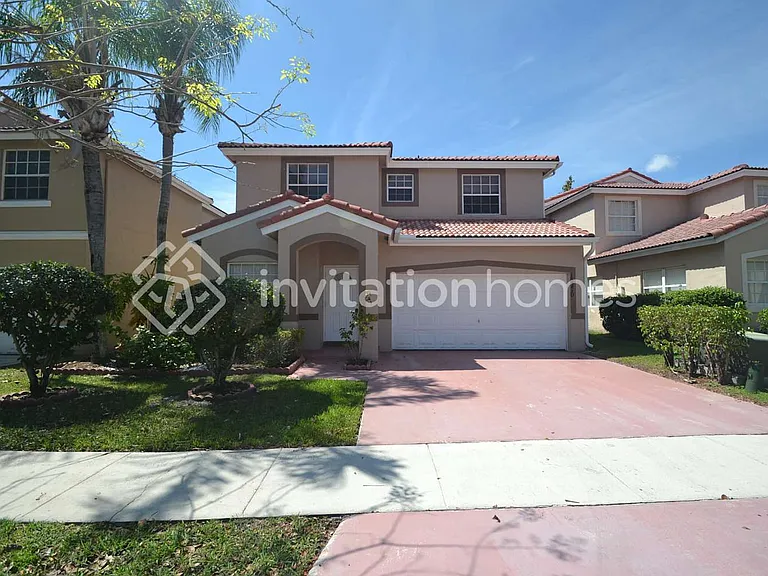 15270 SW 46th Ct — Photo 1