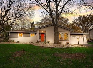 2609 Sara Rd, Madison, WI 53711