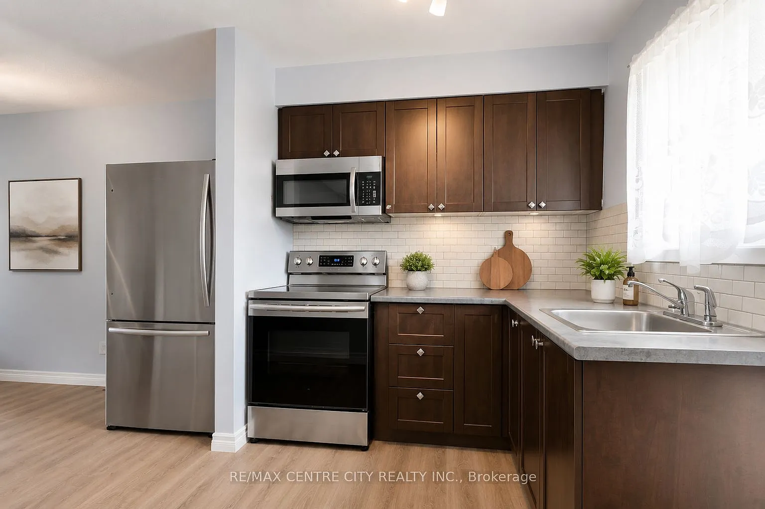 2 bed, $1,700 — Photo 2