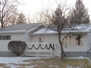 2717 N Waldo Rd, Midland, MI 48642