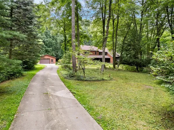 7098 Taylor Rd, Clinton, OH 44216