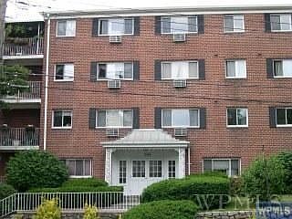 1st image of 2345 Palmer Ave APT 4C