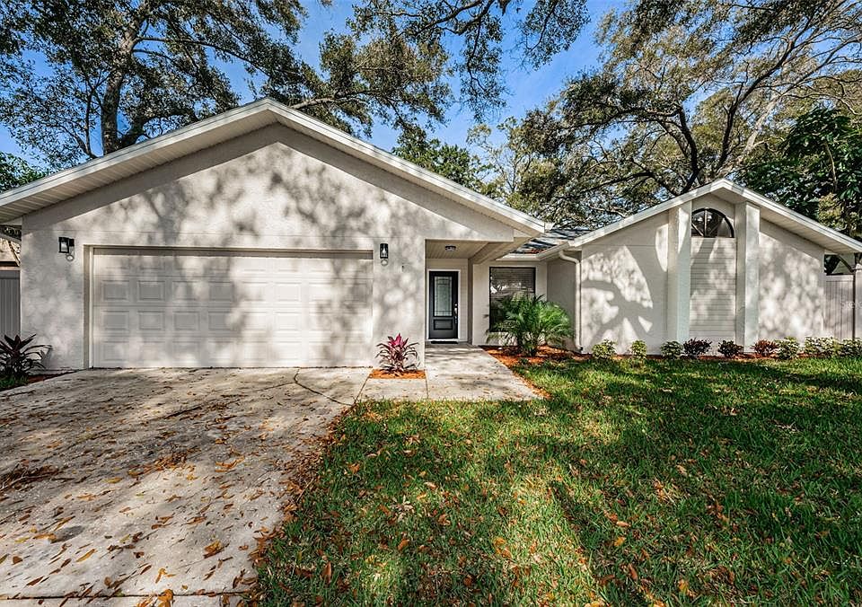 1st image of 2504 GULFBREEZE CIRCLE